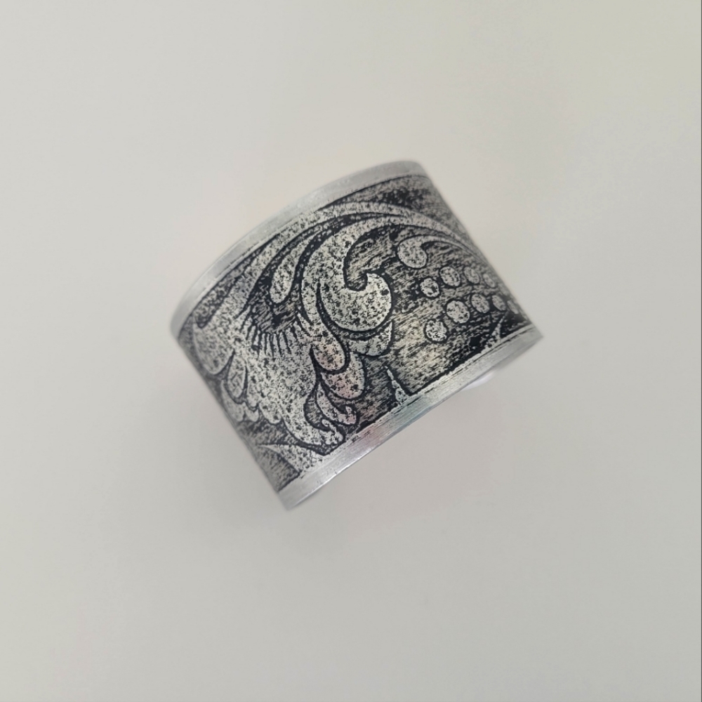 Paisley Aluminum Cuff Bracelet 1 1/2 inch